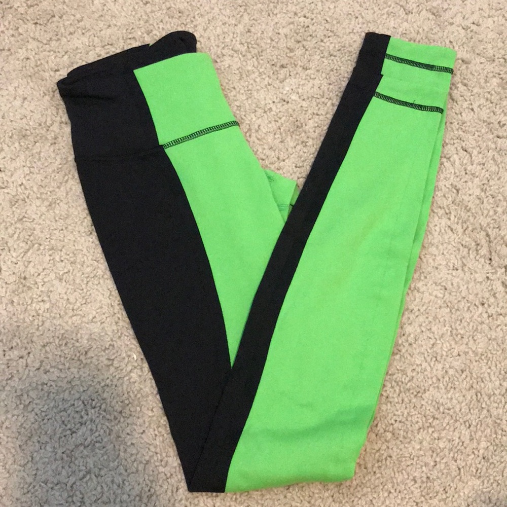 Lululemon split color yoga pants